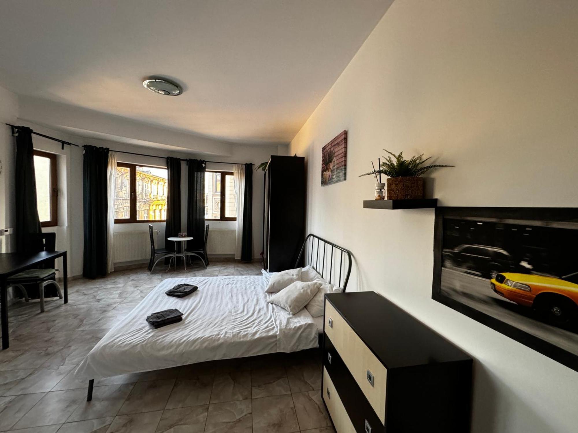 Old Town Studios By Chr Luxury Property Bucharest Exterior photo